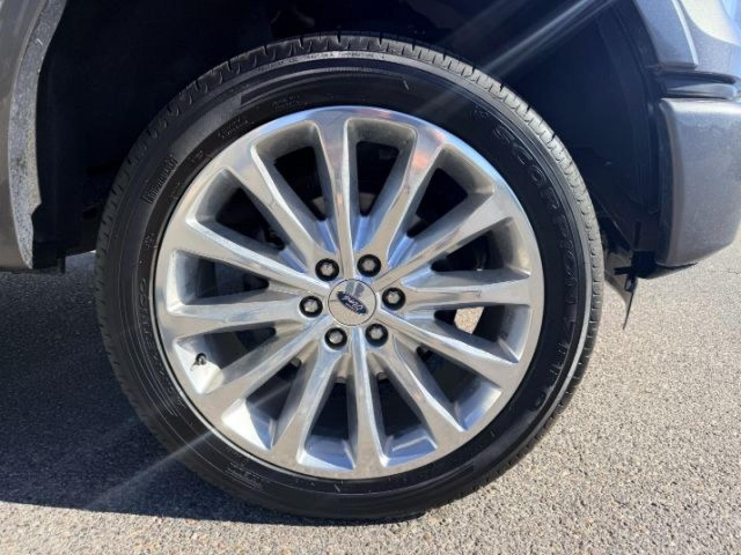 2015 GRAY /CLOTH Ford F-150 (1FTEW1EG4FK) with an 35L V6 ECOBOOST engine, Automatic transmission, located at 1175 N Woodruff Ave, Idaho Falls, ID, 83401, 43.506901, -111.999657 - At Timberline Auto, finding a great deal on your next vehicle is always easy! Our experienced sales staff goal is to help find you the right vehicle at the right price! Our knowledgeable finance department has options for almost any credit score. We offer extended service contract options to prot- Photo#11