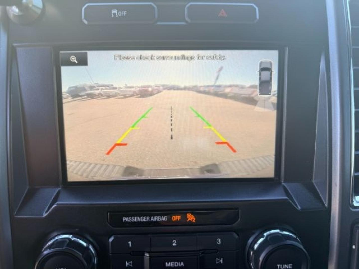 2015 GRAY /CLOTH Ford F-150 (1FTEW1EG4FK) with an 35L V6 ECOBOOST engine, Automatic transmission, located at 1175 N Woodruff Ave, Idaho Falls, ID, 83401, 43.506901, -111.999657 - At Timberline Auto, finding a great deal on your next vehicle is always easy! Our experienced sales staff goal is to help find you the right vehicle at the right price! Our knowledgeable finance department has options for almost any credit score. We offer extended service contract options to prot- Photo#17