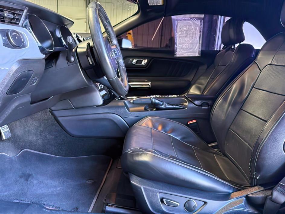 2015 GRAY /Ebony Ford Mustang GT Premium (1FATP8FF9F5) with an 5L V-8 DOHC engine, AUTOMATIC transmission, located at 1235 N Woodruff Ave., Idaho Falls, 83401, (208) 523-1053, 43.507172, -112.000488 - At Timberline Auto, finding a great deal on your next vehicle is always easy! Our experienced sales staff goal is to help find you the right vehicle at the right price! Our knowledgeable finance department has options for almost any credit score. We offer extended service contract options to prot- Photo#12