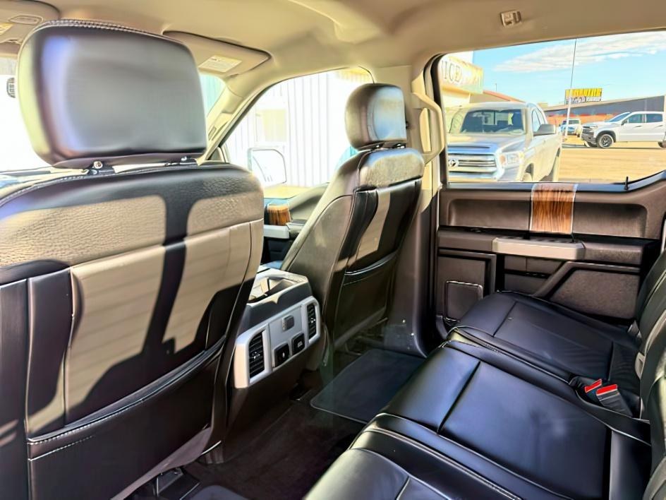 2018 WHITE /Medium Earth Gray Ford F-150 LARIAT (1FTEW1EG7JK) with an EcoBoost 3.5L V-6 port/direct injection engine, AUTOMATIC transmission, located at 1235 N Woodruff Ave., Idaho Falls, 83401, (208) 523-1053, 43.507172, -112.000488 - When you need a pickup that's ready for both the workweek and the weekend, this 2018 Ford F-150 checks the right boxes. Equipped with the responsive 3.5L EcoBoost V6, dependable 4WD, and a roomy SuperCrew cab, it offers the space and performance that make everyday tasks easier. Whether you're haulin- Photo#27