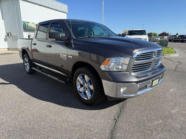 2019 GRAY /Diesel Gray/Black Ram 1500 Classic Big Horn Crew Cab 4x4 5'7 Box (1C6RR7LT6KS) with an HEMI 5.7L V-8 variable valve control engine, AUTOMATIC transmission, located at 1235 N Woodruff Ave., Idaho Falls, 83401, (208) 523-1053, 43.507172, -112.000488 - At Timberline Auto, finding a great deal on your next vehicle is always easy! Our experienced sales staff goal is to help find you the right vehicle at the right price! Our knowledgeable finance department has options for almost any credit score. We offer extended service contract options to prot- Photo#35