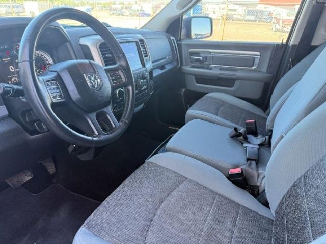 2019 GRAY /Diesel Gray/Black Ram 1500 Classic Big Horn Crew Cab 4x4 5'7 Box (1C6RR7LT6KS) with an HEMI 5.7L V-8 variable valve control engine, AUTOMATIC transmission, located at 1235 N Woodruff Ave., Idaho Falls, 83401, (208) 523-1053, 43.507172, -112.000488 - At Timberline Auto, finding a great deal on your next vehicle is always easy! Our experienced sales staff goal is to help find you the right vehicle at the right price! Our knowledgeable finance department has options for almost any credit score. We offer extended service contract options to prot- Photo#41