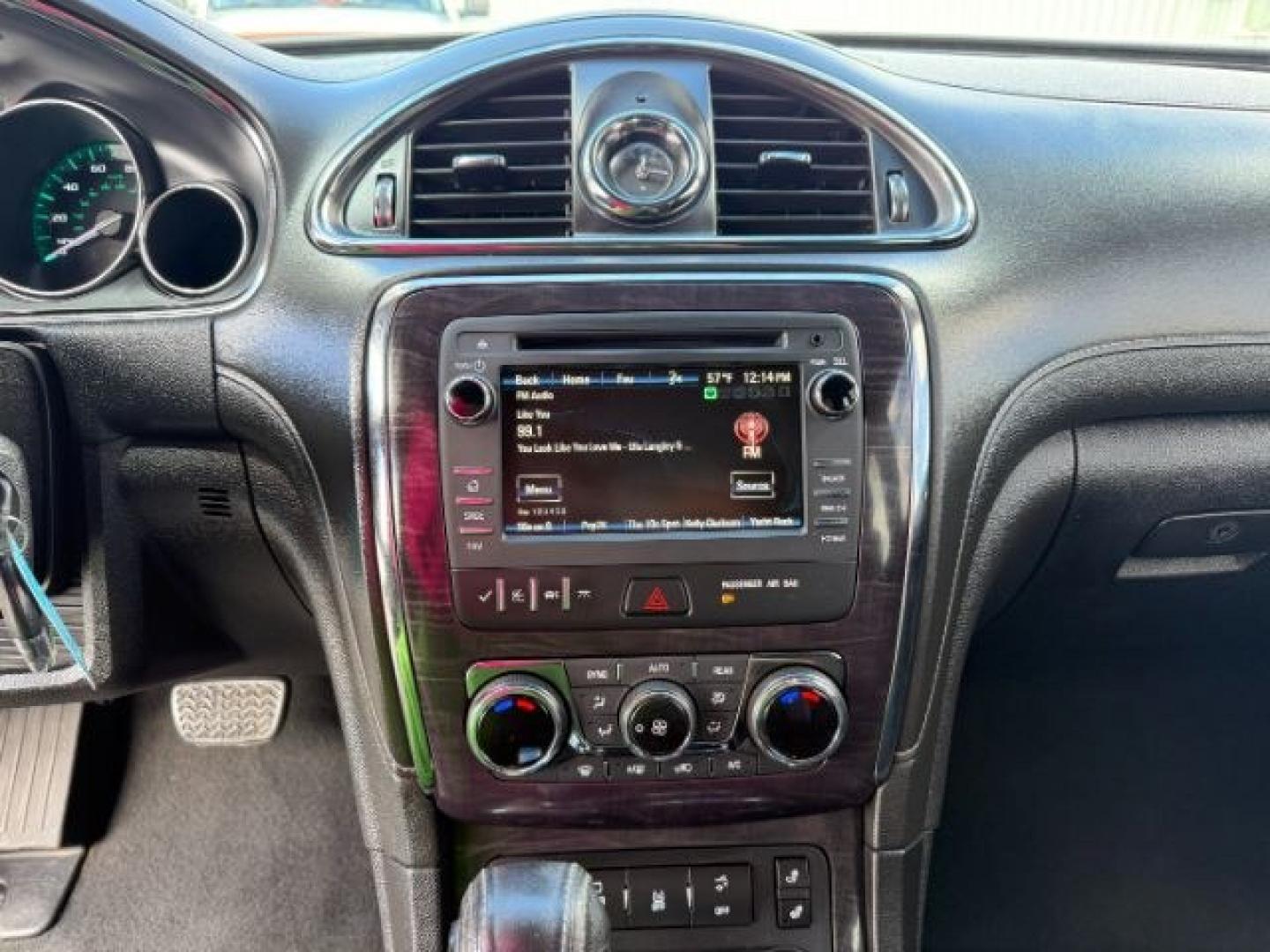 2016 GRAY /Ebony w/Ebony Accents Buick Enclave (5GAKVBKD2GJ) with an 36L V-6 gasoline direct injection engine, Automatic transmission, located at 1175 N Woodruff Ave, Idaho Falls, ID, 83401, 43.506901, -111.999657 - 2016 Buick Enclave Leather AWD powered by a 3.6L V6 engine with automatic transmission. Full-size 3-row SUV offering seating for up to seven passengers with a comfortable, quiet ride and strong highway performance. Features include leather interior, tri-zone climate control, touchscreen infotainment- Photo#18