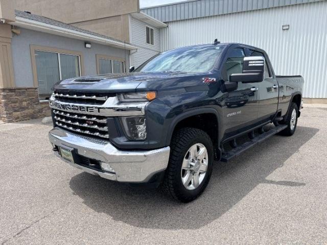 2020 BLUE /Gideon/Very Dark Atmosphere Chevrolet Silverado 2500HD 4WD Crew Cab Long Bed LTZ (1GC4YPEY7LF) with an Duramax 6.6L V-8 diesel direct injection engine, AUTOMATIC transmission, located at 1235 N Woodruff Ave., Idaho Falls, 83401, (208) 523-1053, 43.507172, -112.000488 - Heavy duty strength and diesel performance come together in this 2020 Chevrolet Silverado 2500HD Crew Cab 4x4 equipped with the 6.6L Duramax turbo diesel engine. Built for demanding towing and hauling needs, this 2500HD delivers the capability truck buyers expect when moving heavy trailers, equipmen- Photo#30