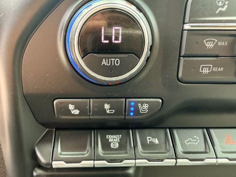 2020 Shadow Gray Metallic /Gideon/Very Dark Atmosphere Chevrolet Silverado LTZ (1GC4YPEY7LF) with an V8, 6.6L engine, 10-speed automatic transmission, located at 1175 N Woodruff Ave, Idaho Falls, ID, 83401, 43.506901, -111.999657 - <b>Vehicle Details</b><br>Take command of capability and comfort in this 2020 Chevrolet Silverado 2500 LTZ 4WD, powered by the proven V8 6.6L Diesel engine and ready for serious work or weekend adventure. Located in Idaho Falls, ID, this heavy-duty pickup delivers the bold performance, refined craft- Photo#18