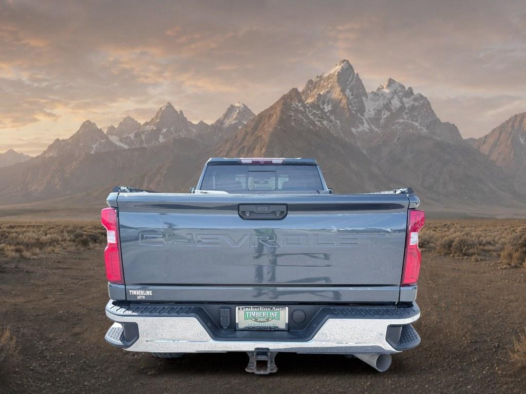 2020 Shadow Gray Metallic /Gideon/Very Dark Atmosphere Chevrolet Silverado LTZ (1GC4YPEY7LF) with an V8, 6.6L engine, 10-speed automatic transmission, located at 1175 N Woodruff Ave, Idaho Falls, ID, 83401, 43.506901, -111.999657 - <b>Vehicle Details</b><br>Take command of capability and comfort in this 2020 Chevrolet Silverado 2500 LTZ 4WD, powered by the proven V8 6.6L Diesel engine and ready for serious work or weekend adventure. Located in Idaho Falls, ID, this heavy-duty pickup delivers the bold performance, refined craft- Photo#3