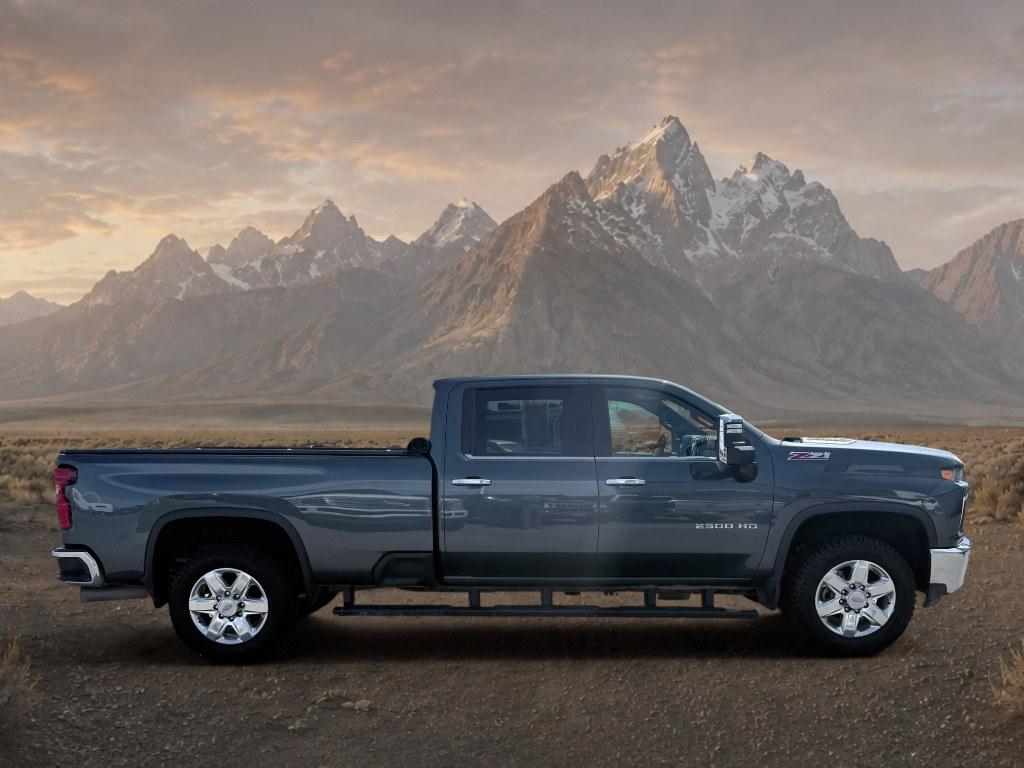 2020 Shadow Gray Metallic /Gideon/Very Dark Atmosphere Chevrolet Silverado LTZ (1GC4YPEY7LF) with an V8, 6.6L engine, 10-speed automatic transmission, located at 1175 N Woodruff Ave, Idaho Falls, ID, 83401, 43.506901, -111.999657 - <b>Vehicle Details</b><br>Take command of capability and comfort in this 2020 Chevrolet Silverado 2500 LTZ 4WD, powered by the proven V8 6.6L Diesel engine and ready for serious work or weekend adventure. Located in Idaho Falls, ID, this heavy-duty pickup delivers the bold performance, refined craft- Photo#6