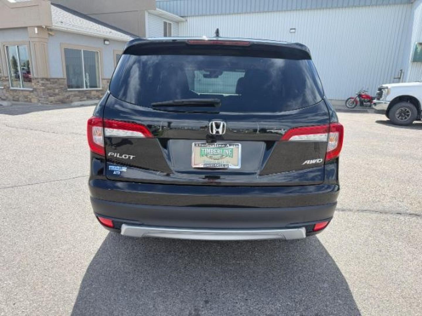 2019 BLACK /Black Honda Pilot EX-L (5FNYF6H58KB) with an 3.5L V-6 gasoline direct injection engine, AUTOMATIC transmission, located at 1235 N Woodruff Ave., Idaho Falls, 83401, (208) 523-1053, 43.507172, -112.000488 - At Timberline Auto, finding a great deal on your next vehicle is always easy! Our experienced sales staff goal is to help find you the right vehicle at the right price! Our knowledgeable finance department has options for almost any credit score. We offer extended service contract options to prot - Photo#34