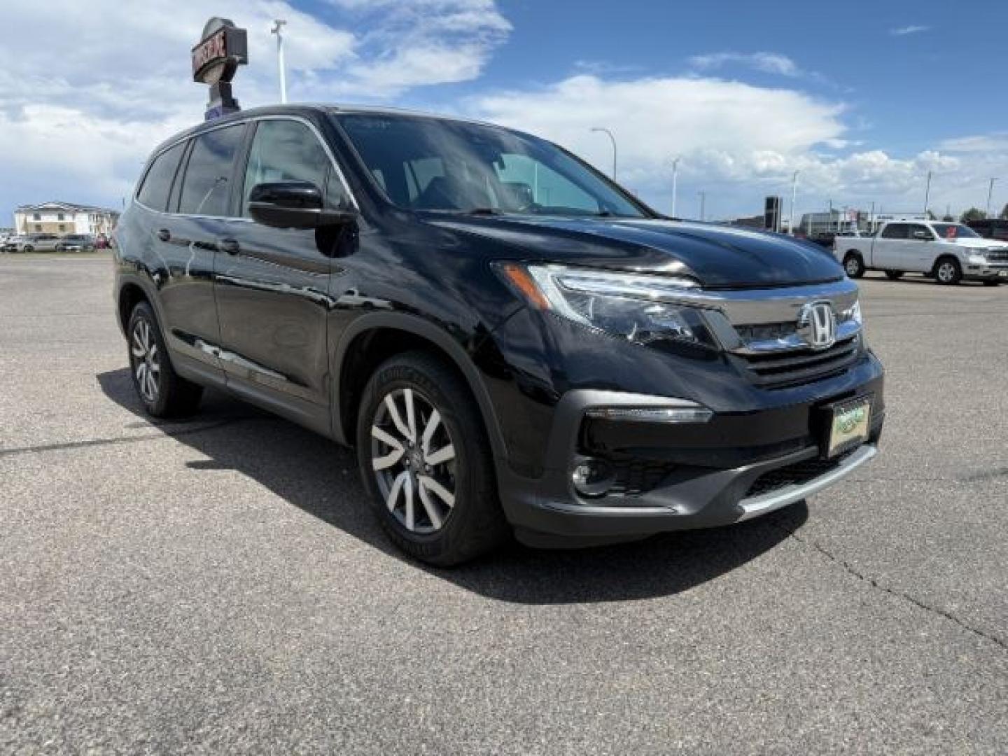 2019 BLACK /Black Honda Pilot EX-L (5FNYF6H58KB) with an 3.5L V-6 gasoline direct injection engine, AUTOMATIC transmission, located at 1235 N Woodruff Ave., Idaho Falls, 83401, (208) 523-1053, 43.507172, -112.000488 - At Timberline Auto, finding a great deal on your next vehicle is always easy! Our experienced sales staff goal is to help find you the right vehicle at the right price! Our knowledgeable finance department has options for almost any credit score. We offer extended service contract options to prot - Photo#41