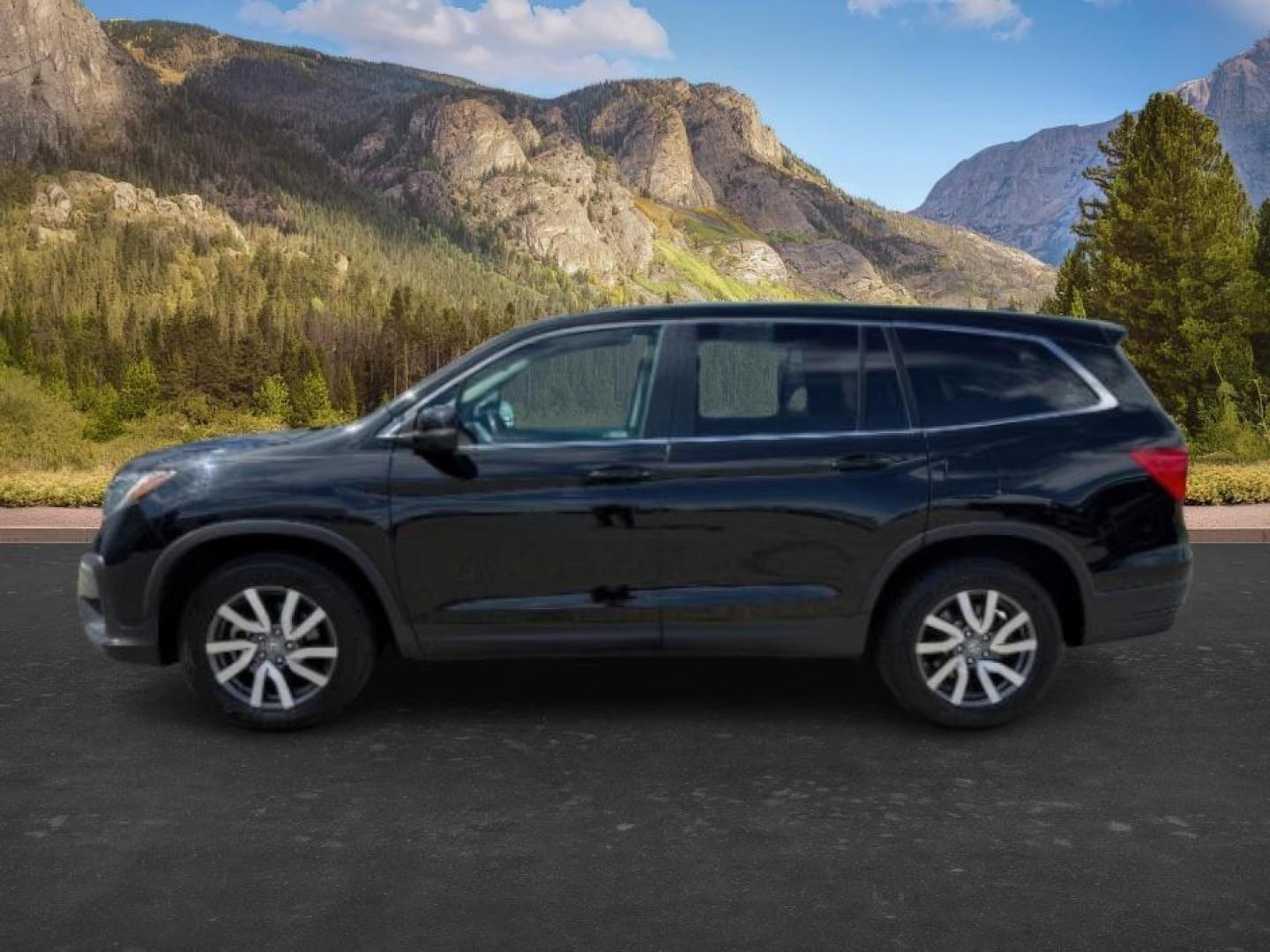 2019 BLACK /Black Honda Pilot EX-L (5FNYF6H58KB) with an 3.5L V-6 gasoline direct injection engine, AUTOMATIC transmission, located at 1235 N Woodruff Ave., Idaho Falls, 83401, (208) 523-1053, 43.507172, -112.000488 - At Timberline Auto, finding a great deal on your next vehicle is always easy! Our experienced sales staff goal is to help find you the right vehicle at the right price! Our knowledgeable finance department has options for almost any credit score. We offer extended service contract options to prot - Photo#1