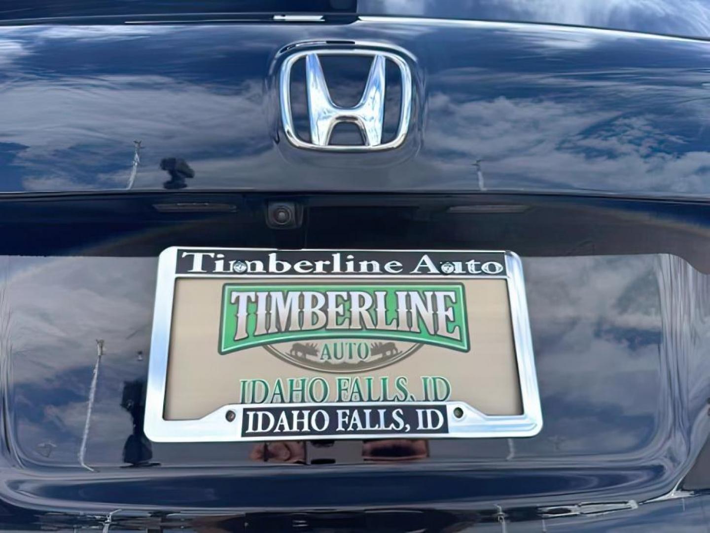 2019 BLACK /Black Honda Pilot EX-L (5FNYF6H58KB) with an 3.5L V-6 gasoline direct injection engine, AUTOMATIC transmission, located at 1235 N Woodruff Ave., Idaho Falls, 83401, (208) 523-1053, 43.507172, -112.000488 - At Timberline Auto, finding a great deal on your next vehicle is always easy! Our experienced sales staff goal is to help find you the right vehicle at the right price! Our knowledgeable finance department has options for almost any credit score. We offer extended service contract options to prot - Photo#4