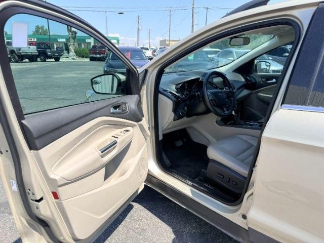 2018 GOLD /Medium Light Stone Ford Escape (1FMCU9HD3JU) with an EcoBoost 15L I-4 gasoline direct injection engine, Automatic transmission, located at 1175 N Woodruff Ave, Idaho Falls, ID, 83401, 43.506901, -111.999657- Photo#37