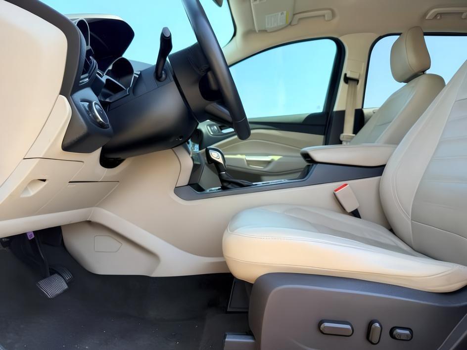 2018 GOLD /Medium Light Stone Ford Escape (1FMCU9HD3JU) with an EcoBoost 15L I-4 gasoline direct injection engine, Automatic transmission, located at 1175 N Woodruff Ave, Idaho Falls, ID, 83401, 43.506901, -111.999657- Photo#12