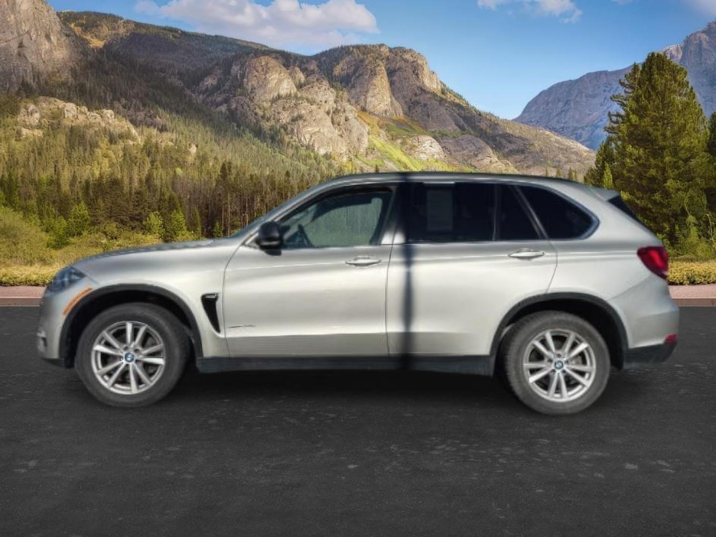 2014 SILVER /Black BMW X5 (5UXKR0C57E0) with an 3L I-6 gasoline direct injection engine, Automatic transmission, located at 1175 N Woodruff Ave, Idaho Falls, ID, 83401, 43.506901, -111.999657 - At Timberline Auto, finding a great deal on your next vehicle is always easy! Our experienced sales staff goal is to help find you the right vehicle at the right price! Our knowledgeable finance department has options for almost any credit score. We offer extended service contract options to prot - Photo#0