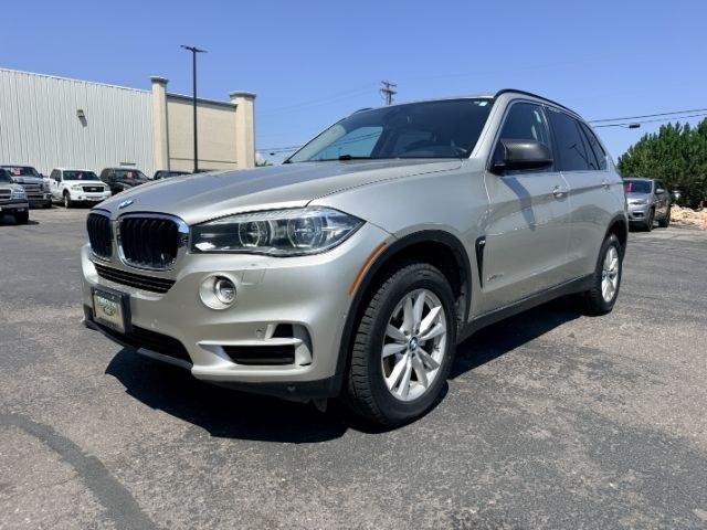 2014 SILVER /Black BMW X5 xDrive35i (5UXKR0C57E0) with an 3L I-6 gasoline direct injection engine, AUTOMATIC transmission, located at 1235 N Woodruff Ave., Idaho Falls, 83401, (208) 523-1053, 43.507172, -112.000488 - This 2014 BMW X5 delivers a smooth turbocharged inline-6 paired with BMW's xDrive AWD system for confident everyday driving and highway comfort. The cabin offers a premium feel with seating for five and flexible cargo space for daily use, travel, or errands. It balances luxury and practicality in a- Photo#28