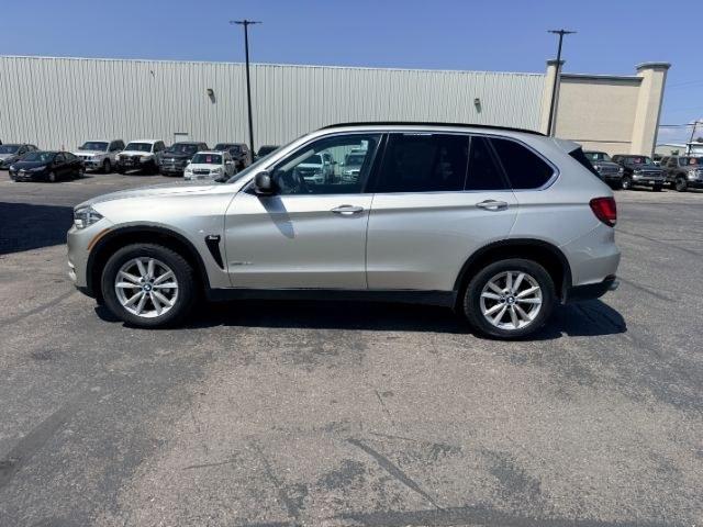 2014 SILVER /Black BMW X5 xDrive35i (5UXKR0C57E0) with an 3L I-6 gasoline direct injection engine, AUTOMATIC transmission, located at 1235 N Woodruff Ave., Idaho Falls, 83401, (208) 523-1053, 43.507172, -112.000488 - This 2014 BMW X5 delivers a smooth turbocharged inline-6 paired with BMW's xDrive AWD system for confident everyday driving and highway comfort. The cabin offers a premium feel with seating for five and flexible cargo space for daily use, travel, or errands. It balances luxury and practicality in a- Photo#29