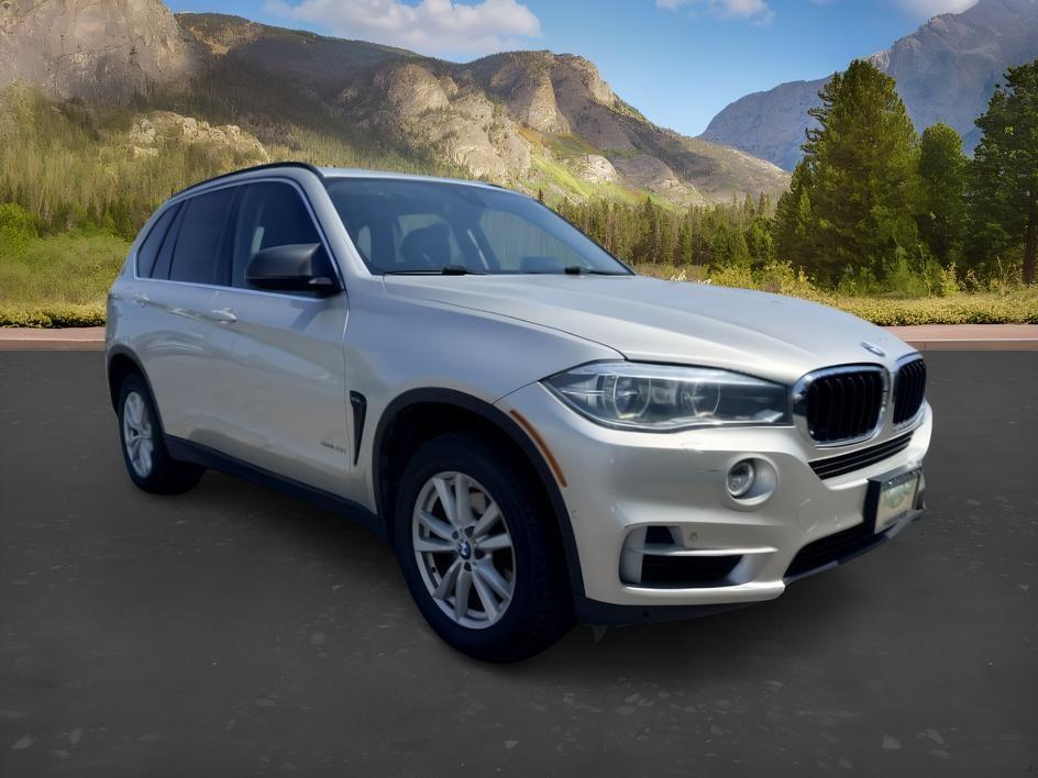 2014 SILVER /Black BMW X5 xDrive35i (5UXKR0C57E0) with an 3L I-6 gasoline direct injection engine, AUTOMATIC transmission, located at 1235 N Woodruff Ave., Idaho Falls, 83401, (208) 523-1053, 43.507172, -112.000488 - This 2014 BMW X5 delivers a smooth turbocharged inline-6 paired with BMW's xDrive AWD system for confident everyday driving and highway comfort. The cabin offers a premium feel with seating for five and flexible cargo space for daily use, travel, or errands. It balances luxury and practicality in a- Photo#9
