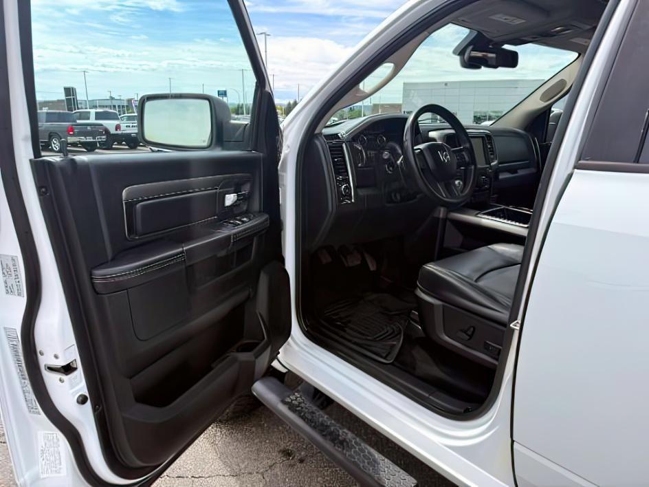 2014 WHITE /Black Ram 1500 (1C6RR7MTXES) with an HEMI 57L V-8 variable valve control engine, Automatic transmission, located at 1175 N Woodruff Ave, Idaho Falls, ID, 83401, 43.506901, -111.999657 - At Timberline Auto, finding a great deal on your next vehicle is always easy! Our experienced sales staff goal is to help find you the right vehicle at the right price! Our knowledgeable finance department has options for almost any credit score. We offer extended service contract options to prot - Photo#12