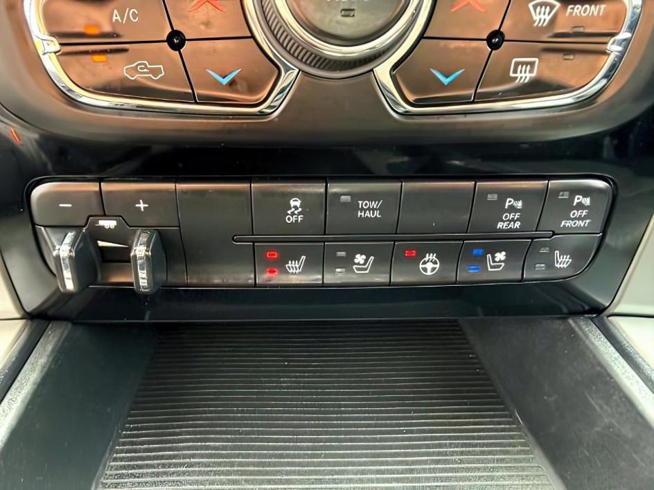 2014 WHITE /Black Ram 1500 (1C6RR7MTXES) with an HEMI 57L V-8 variable valve control engine, Automatic transmission, located at 1175 N Woodruff Ave, Idaho Falls, ID, 83401, 43.506901, -111.999657 - At Timberline Auto, finding a great deal on your next vehicle is always easy! Our experienced sales staff goal is to help find you the right vehicle at the right price! Our knowledgeable finance department has options for almost any credit score. We offer extended service contract options to prot - Photo#18
