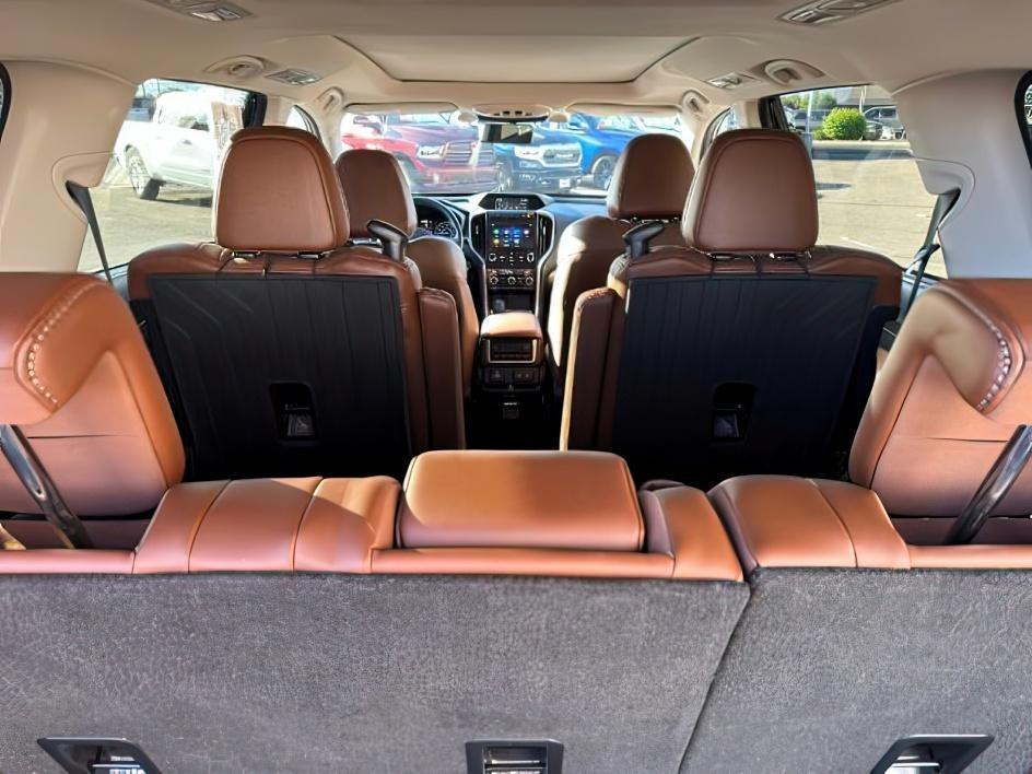 2022 GRAY /Slate Black Subaru Ascent Touring (4S4WMARD8N3) with an 2.4L H-4 gasoline direct injection engine, AUTOMATIC transmission, located at 1235 N Woodruff Ave., Idaho Falls, 83401, (208) 523-1053, 43.507172, -112.000488 - At Timberline Auto, finding a great deal on your next vehicle is always easy! Our experienced sales staff goal is to help find you the right vehicle at the right price! Our knowledgeable finance department has options for almost any credit score. We offer extended service contract options to prot- Photo#7