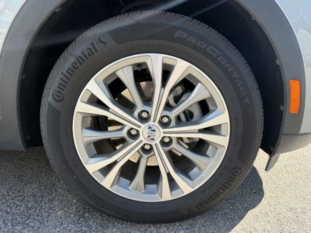 2023 SILVER /Ebony w/Ebony Accents Buick Envision Preferred AWD (LRBFZMR48PD) with an 2L I-4 gasoline direct injection engine, AUTOMATIC transmission, located at 1235 N Woodruff Ave., Idaho Falls, 83401, (208) 523-1053, 43.507172, -112.000488 - 2023 Buick Envision Preferred AWD powered by a 2.0L Turbo ECOTEC 4-cylinder engine paired with a 9-speed automatic transmission. This all-wheel-drive SUV delivers responsive performance, confident all-weather handling, and a comfortable ride. Features include Bluetooth connectivity, wireless Apple C- Photo#43
