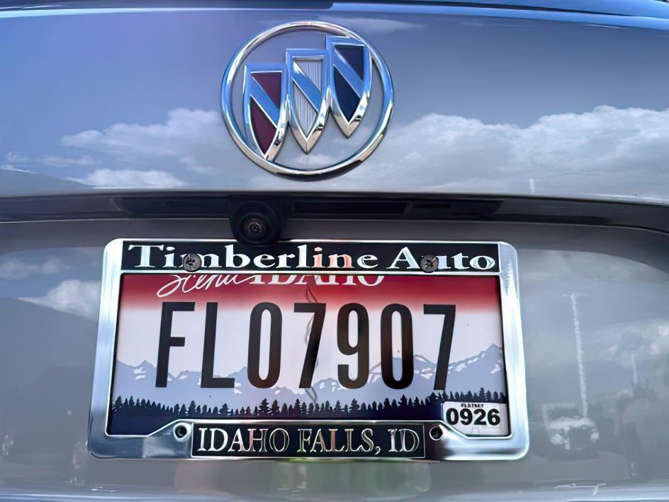 2023 SILVER /Ebony w/Ebony Accents Buick Envision Preferred AWD (LRBFZMR48PD) with an 2L I-4 gasoline direct injection engine, AUTOMATIC transmission, located at 1235 N Woodruff Ave., Idaho Falls, 83401, (208) 523-1053, 43.507172, -112.000488 - 2023 Buick Envision Preferred AWD powered by a 2.0L Turbo ECOTEC 4-cylinder engine paired with a 9-speed automatic transmission. This all-wheel-drive SUV delivers responsive performance, confident all-weather handling, and a comfortable ride. Features include Bluetooth connectivity, wireless Apple C- Photo#4