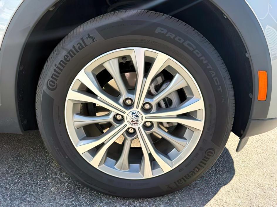 2023 SILVER /Ebony w/Ebony Accents Buick Envision Preferred AWD (LRBFZMR48PD) with an 2L I-4 gasoline direct injection engine, AUTOMATIC transmission, located at 1235 N Woodruff Ave., Idaho Falls, 83401, (208) 523-1053, 43.507172, -112.000488 - 2023 Buick Envision Preferred AWD powered by a 2.0L Turbo ECOTEC 4-cylinder engine paired with a 9-speed automatic transmission. This all-wheel-drive SUV delivers responsive performance, confident all-weather handling, and a comfortable ride. Features include Bluetooth connectivity, wireless Apple C- Photo#13