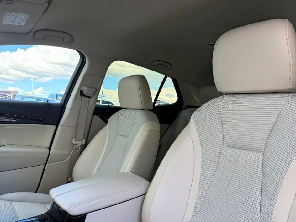 2023 SILVER /Ebony w/Ebony Accents Buick Envision Preferred AWD (LRBFZMR48PD) with an 2L I-4 gasoline direct injection engine, AUTOMATIC transmission, located at 1235 N Woodruff Ave., Idaho Falls, 83401, (208) 523-1053, 43.507172, -112.000488 - 2023 Buick Envision Preferred AWD powered by a 2.0L Turbo ECOTEC 4-cylinder engine paired with a 9-speed automatic transmission. This all-wheel-drive SUV delivers responsive performance, confident all-weather handling, and a comfortable ride. Features include Bluetooth connectivity, wireless Apple C- Photo#25