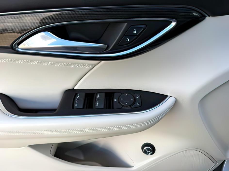 2023 SILVER /Ebony w/Ebony Accents Buick Envision Preferred AWD (LRBFZMR48PD) with an 2L I-4 gasoline direct injection engine, AUTOMATIC transmission, located at 1235 N Woodruff Ave., Idaho Falls, 83401, (208) 523-1053, 43.507172, -112.000488 - 2023 Buick Envision Preferred AWD powered by a 2.0L Turbo ECOTEC 4-cylinder engine paired with a 9-speed automatic transmission. This all-wheel-drive SUV delivers responsive performance, confident all-weather handling, and a comfortable ride. Features include Bluetooth connectivity, wireless Apple C- Photo#26