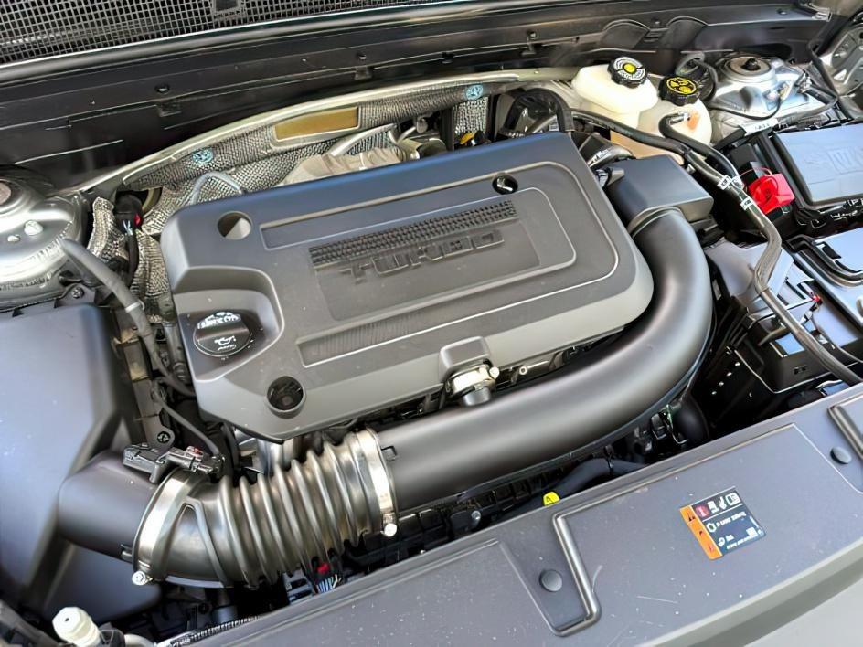 2023 SILVER /Ebony w/Ebony Accents Buick Envision Preferred AWD (LRBFZMR48PD) with an 2L I-4 gasoline direct injection engine, AUTOMATIC transmission, located at 1235 N Woodruff Ave., Idaho Falls, 83401, (208) 523-1053, 43.507172, -112.000488 - 2023 Buick Envision Preferred AWD powered by a 2.0L Turbo ECOTEC 4-cylinder engine paired with a 9-speed automatic transmission. This all-wheel-drive SUV delivers responsive performance, confident all-weather handling, and a comfortable ride. Features include Bluetooth connectivity, wireless Apple C- Photo#29