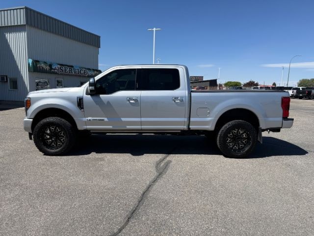 2019 SILVER /Black Ford F-350 (1FT8W3BT7KE) with an Powerstroke 67L V-8 diesel direct injection engine, Automatic transmission, located at 1175 N Woodruff Ave, Idaho Falls, ID, 83401, 43.506901, -111.999657 - At Timberline Auto, finding a great deal on your next vehicle is always easy! Our experienced sales staff goal is to help find you the right vehicle at the right price! Our knowledgeable finance department has options for almost any credit score. We offer extended service contract options to prot - Photo#30