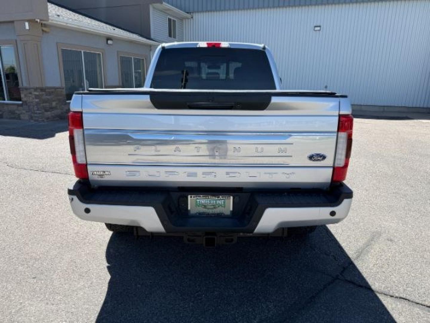 2019 SILVER /Black Ford F-350 Platinum (1FT8W3BT7KE) with an Powerstroke 6.7L V-8 diesel direct injection engine, AUTOMATIC transmission, located at 1235 N Woodruff Ave., Idaho Falls, 83401, (208) 523-1053, 43.507172, -112.000488 - At Timberline Auto, finding a great deal on your next vehicle is always easy! Our experienced sales staff goal is to help find you the right vehicle at the right price! Our knowledgeable finance department has options for almost any credit score. We offer extended service contract options to prot - Photo#32