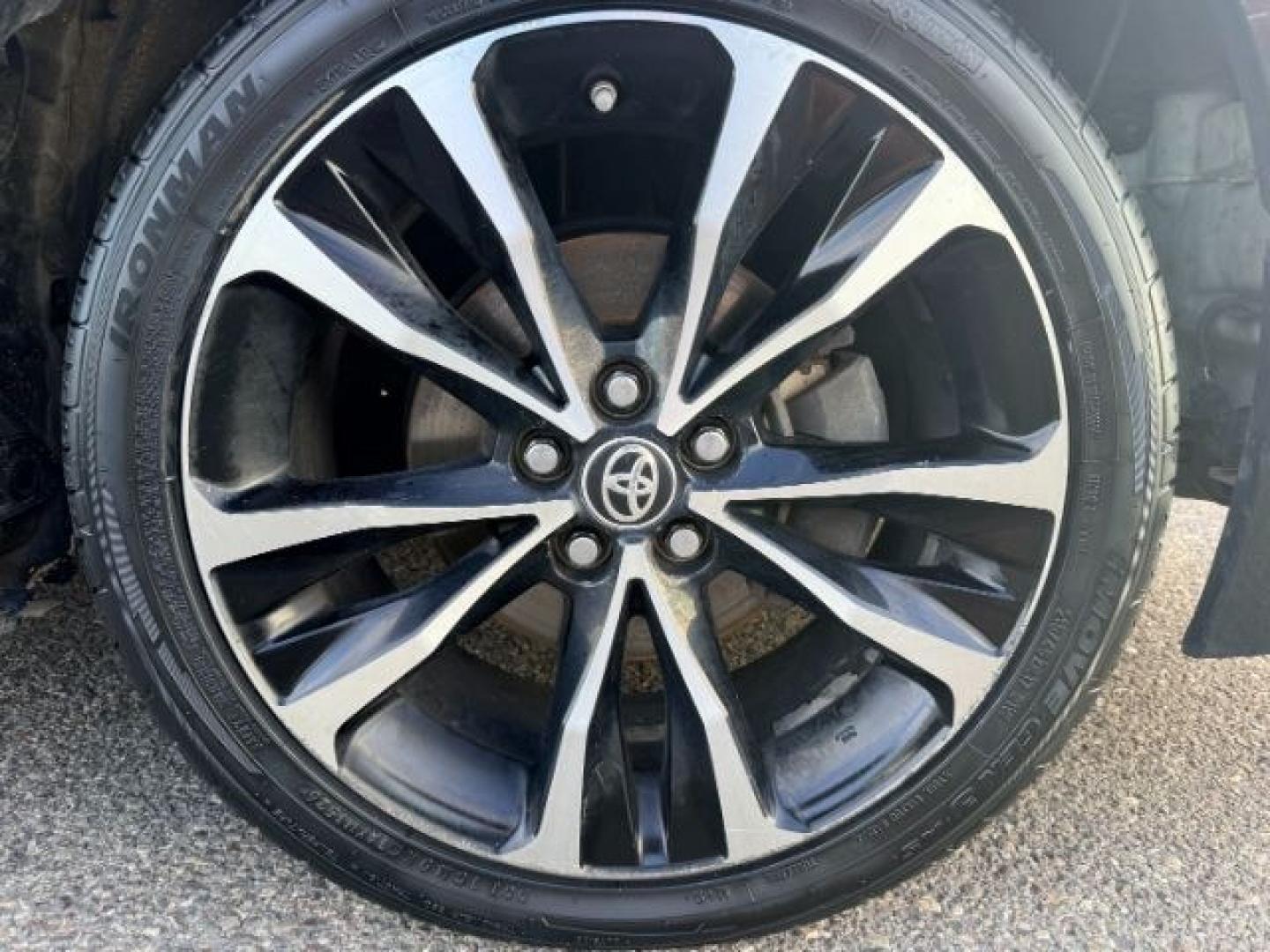 2018 BLACK /Black Toyota Corolla (2T1BURHE4JC) with an 18L I-4 DOHC engine, Automatic transmission, located at 1175 N Woodruff Ave, Idaho Falls, ID, 83401, 43.506901, -111.999657 - Efficiency and everyday reliability define this 2018 Toyota Corolla SE, powered by a 1.8L 4 cylinder engine paired with a CVT transmission and front wheel drive layout. This configuration delivers smooth, predictable driving characteristics that make it a strong fit for commuting, daily errands, and- Photo#10