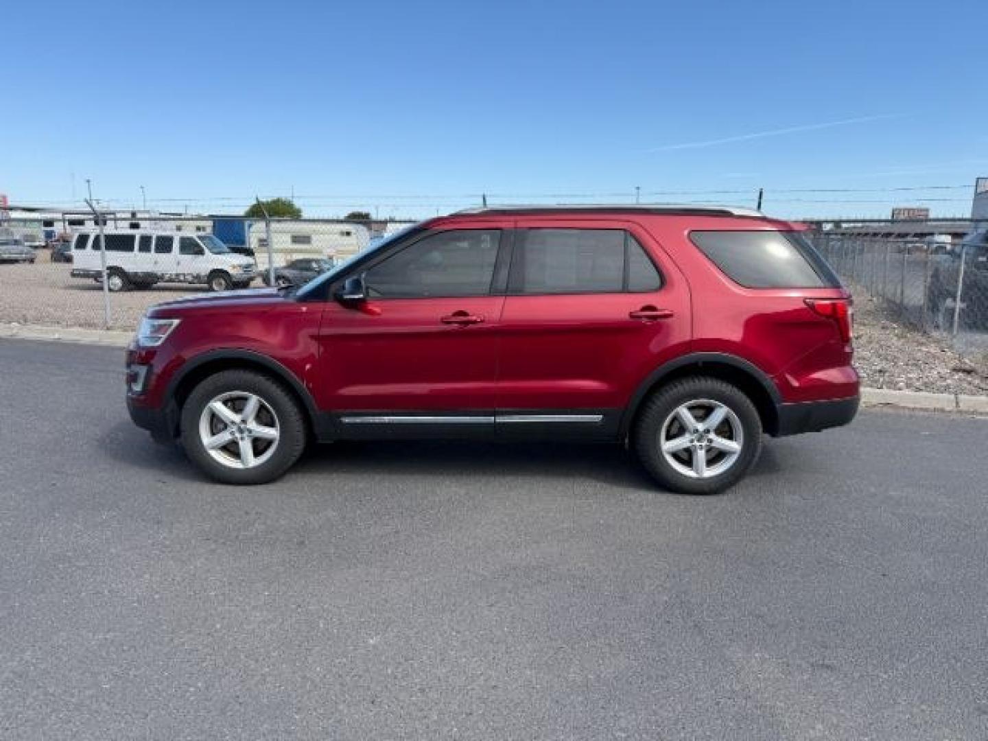 2017 RED /Ebony Black Ford Explorer (1FM5K8D87HG) with an EcoBoost 23L I-4 gasoline direct injection engine, Automatic transmission, located at 1175 N Woodruff Ave, Idaho Falls, ID, 83401, 43.506901, -111.999657 - At Timberline Auto, finding a great deal on your next vehicle is always easy! Our experienced sales staff goal is to help find you the right vehicle at the right price! Our knowledgeable finance department has options for almost any credit score. We offer extended service contract options to prot - Photo#1