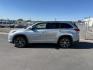 2017 SILVER /LEATHER Toyota Highlander (5TDJZRFH5HS) with an 35L V-6 portdirect injection engine, Automatic transmission, located at 1175 N Woodruff Ave, Idaho Falls, ID, 83401, 43.506901, -111.999657 - At Timberline Auto, finding a great deal on your next vehicle is always easy! Our experienced sales staff goal is to help find you the right vehicle at the right price! Our knowledgeable finance department has options for almost any credit score. We offer extended service contract options to prot - Photo#1