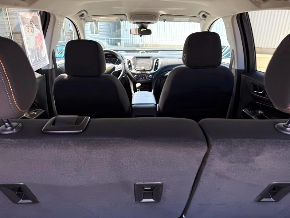 2023 GRAY /CLOTH Chevrolet EQUINOX (3GNAXUEG0PS) with an 15L I4 TURBO engine, Automatic transmission, located at 1175 N Woodruff Ave, Idaho Falls, ID, 83401, 43.506901, -111.999657 - At Timberline Auto, finding a great deal on your next vehicle is always easy! Our experienced sales staff goal is to help find you the right vehicle at the right price! Our knowledgeable finance department has options for almost any credit score. We offer extended service contract options to prot- Photo#7