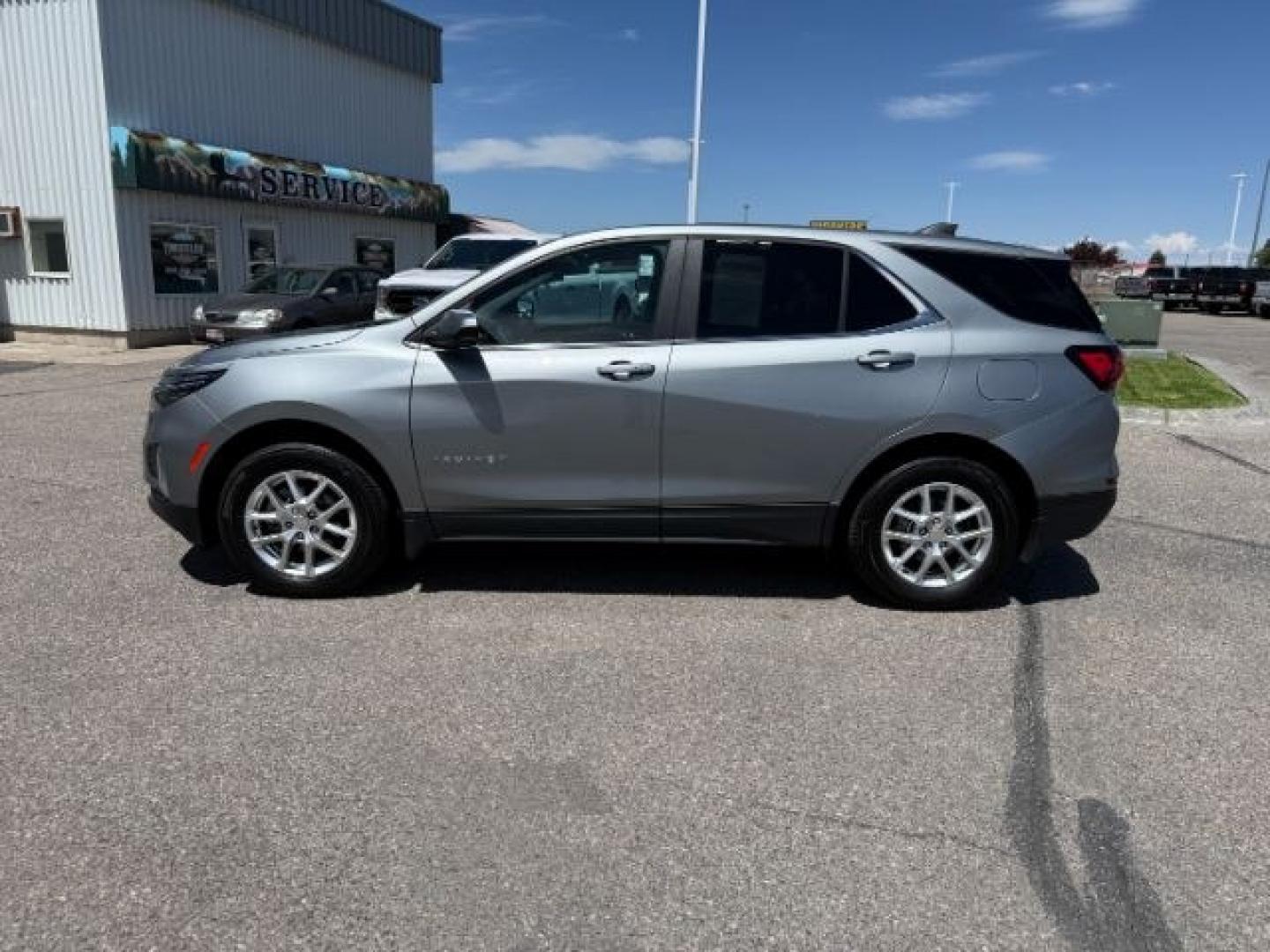 2023 GRAY /CLOTH Chevrolet Equinox LT (3GNAXUEG0PS) with an 1.5L I4 TURBO engine, AUTOMATIC transmission, located at 1235 N Woodruff Ave., Idaho Falls, 83401, (208) 523-1053, 43.507172, -112.000488 - At Timberline Auto, finding a great deal on your next vehicle is always easy! Our experienced sales staff goal is to help find you the right vehicle at the right price! Our knowledgeable finance department has options for almost any credit score. We offer extended service contract options to prot - Photo#31