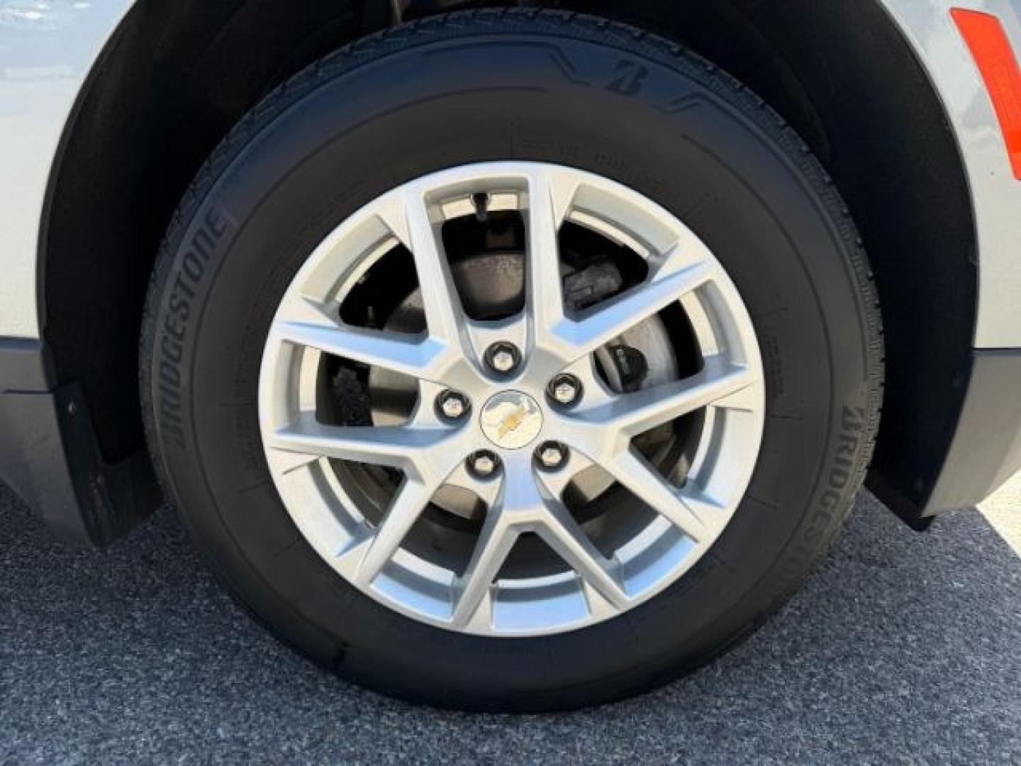 2023 GRAY /CLOTH Chevrolet Equinox LT (3GNAXUEG0PS) with an 1.5L I4 TURBO engine, AUTOMATIC transmission, located at 1235 N Woodruff Ave., Idaho Falls, 83401, (208) 523-1053, 43.507172, -112.000488 - At Timberline Auto, finding a great deal on your next vehicle is always easy! Our experienced sales staff goal is to help find you the right vehicle at the right price! Our knowledgeable finance department has options for almost any credit score. We offer extended service contract options to prot - Photo#43