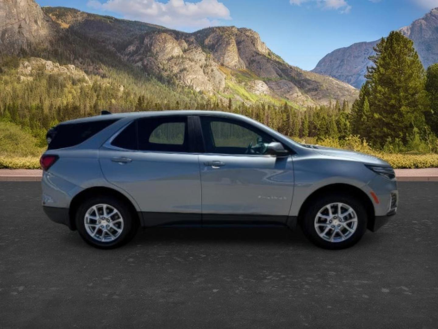 2023 GRAY /CLOTH Chevrolet Equinox LT (3GNAXUEG0PS) with an 1.5L I4 TURBO engine, AUTOMATIC transmission, located at 1235 N Woodruff Ave., Idaho Falls, 83401, (208) 523-1053, 43.507172, -112.000488 - At Timberline Auto, finding a great deal on your next vehicle is always easy! Our experienced sales staff goal is to help find you the right vehicle at the right price! Our knowledgeable finance department has options for almost any credit score. We offer extended service contract options to prot - Photo#9