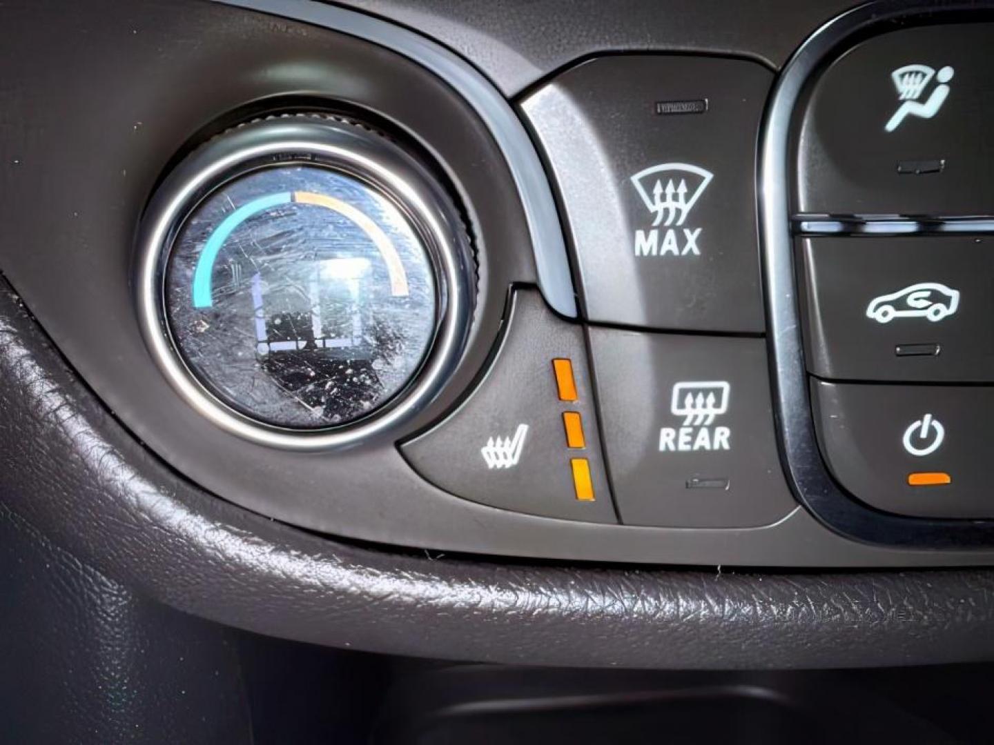 2023 GRAY /CLOTH Chevrolet Equinox LT (3GNAXUEG0PS) with an 1.5L I4 TURBO engine, AUTOMATIC transmission, located at 1235 N Woodruff Ave., Idaho Falls, 83401, (208) 523-1053, 43.507172, -112.000488 - At Timberline Auto, finding a great deal on your next vehicle is always easy! Our experienced sales staff goal is to help find you the right vehicle at the right price! Our knowledgeable finance department has options for almost any credit score. We offer extended service contract options to prot - Photo#21