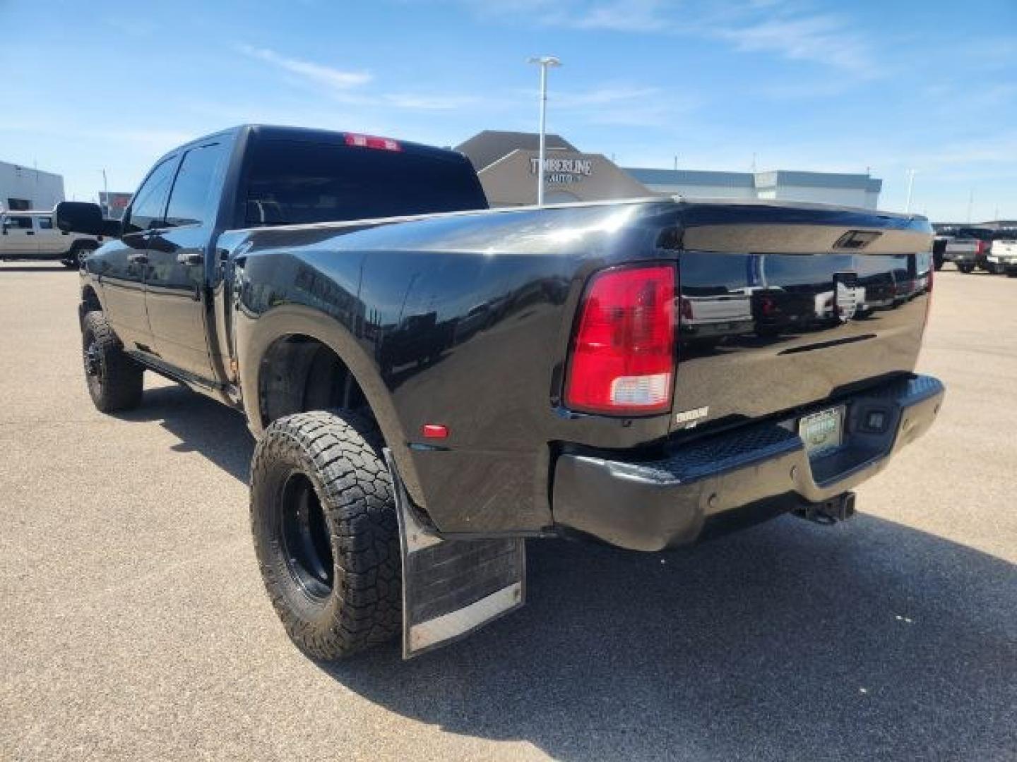 2018 BLACK /CLOTH Ram 3500 TRADESMAN (3C63RRGL4JG) with an 6.7L engine, AUTOMATIC transmission, located at 1235 N Woodruff Ave., Idaho Falls, 83401, (208) 523-1053, 43.507172, -112.000488 - Photo#5
