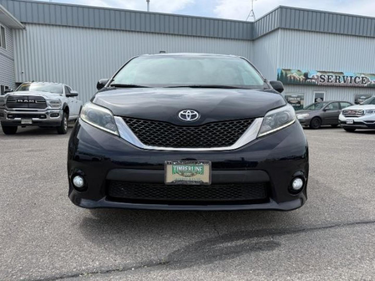 2017 BLACK /Black Toyota Sienna (5TDXZ3DC5HS) with an 35L V-6 portdirect injection engine, Automatic transmission, located at 1175 N Woodruff Ave, Idaho Falls, ID, 83401, 43.506901, -111.999657 - At Timberline Auto, finding a great deal on your next vehicle is always easy! Our experienced sales staff goal is to help find you the right vehicle at the right price! Our knowledgeable finance department has options for almost any credit score. We offer extended service contract options to prot - Photo#39