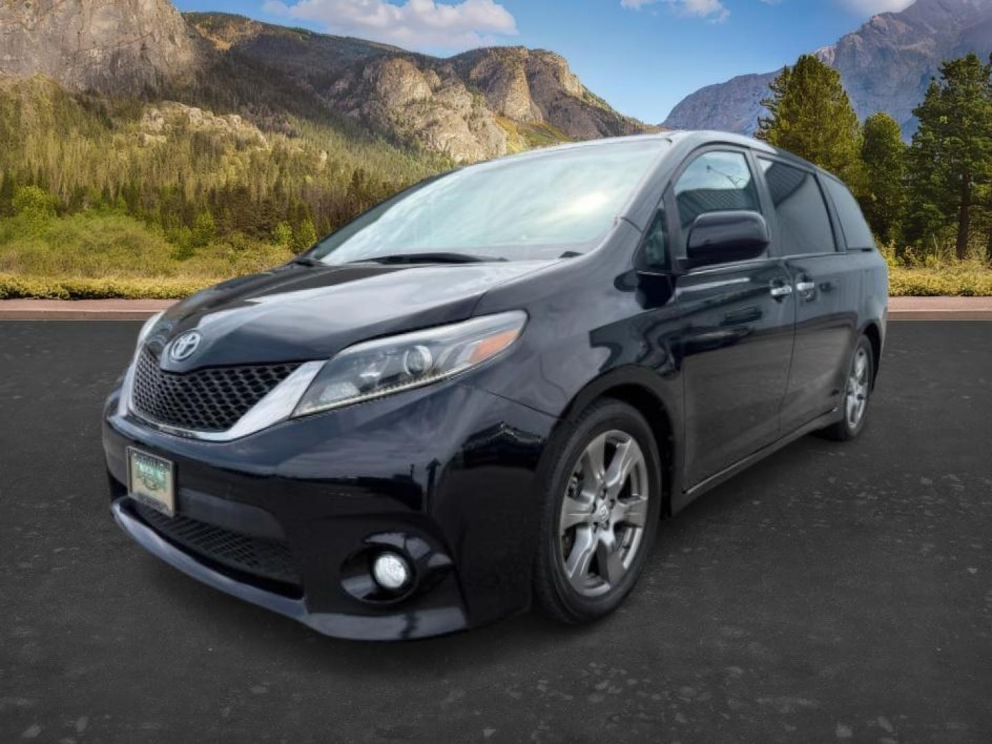 2017 BLACK /Black Toyota Sienna (5TDXZ3DC5HS) with an 35L V-6 portdirect injection engine, Automatic transmission, located at 1175 N Woodruff Ave, Idaho Falls, ID, 83401, 43.506901, -111.999657 - At Timberline Auto, finding a great deal on your next vehicle is always easy! Our experienced sales staff goal is to help find you the right vehicle at the right price! Our knowledgeable finance department has options for almost any credit score. We offer extended service contract options to prot - Photo#0
