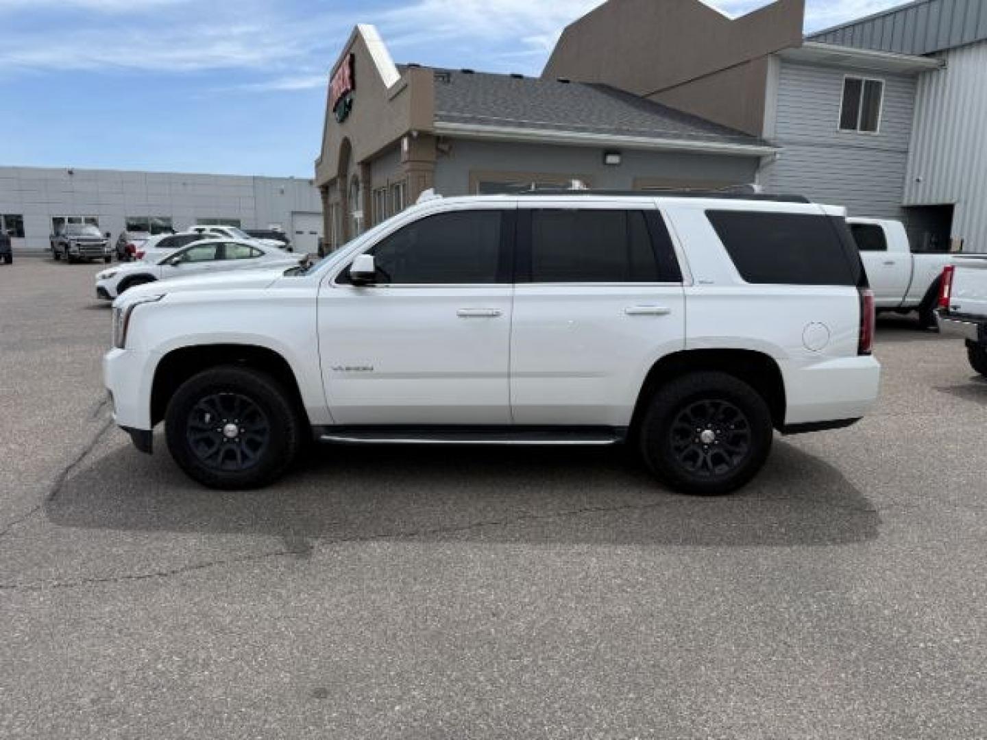 2016 WHITE /LEATHER GMC Yukon (1GKS2BKC6GR) with an 53L V8 VORTEC engine, Automatic transmission, located at 1175 N Woodruff Ave, Idaho Falls, ID, 83401, 43.506901, -111.999657 - At Timberline Auto, finding a great deal on your next vehicle is always easy! Our experienced sales staff goal is to help find you the right vehicle at the right price! Our knowledgeable finance department has options for almost any credit score. We offer extended service contract options to prot - Photo#32