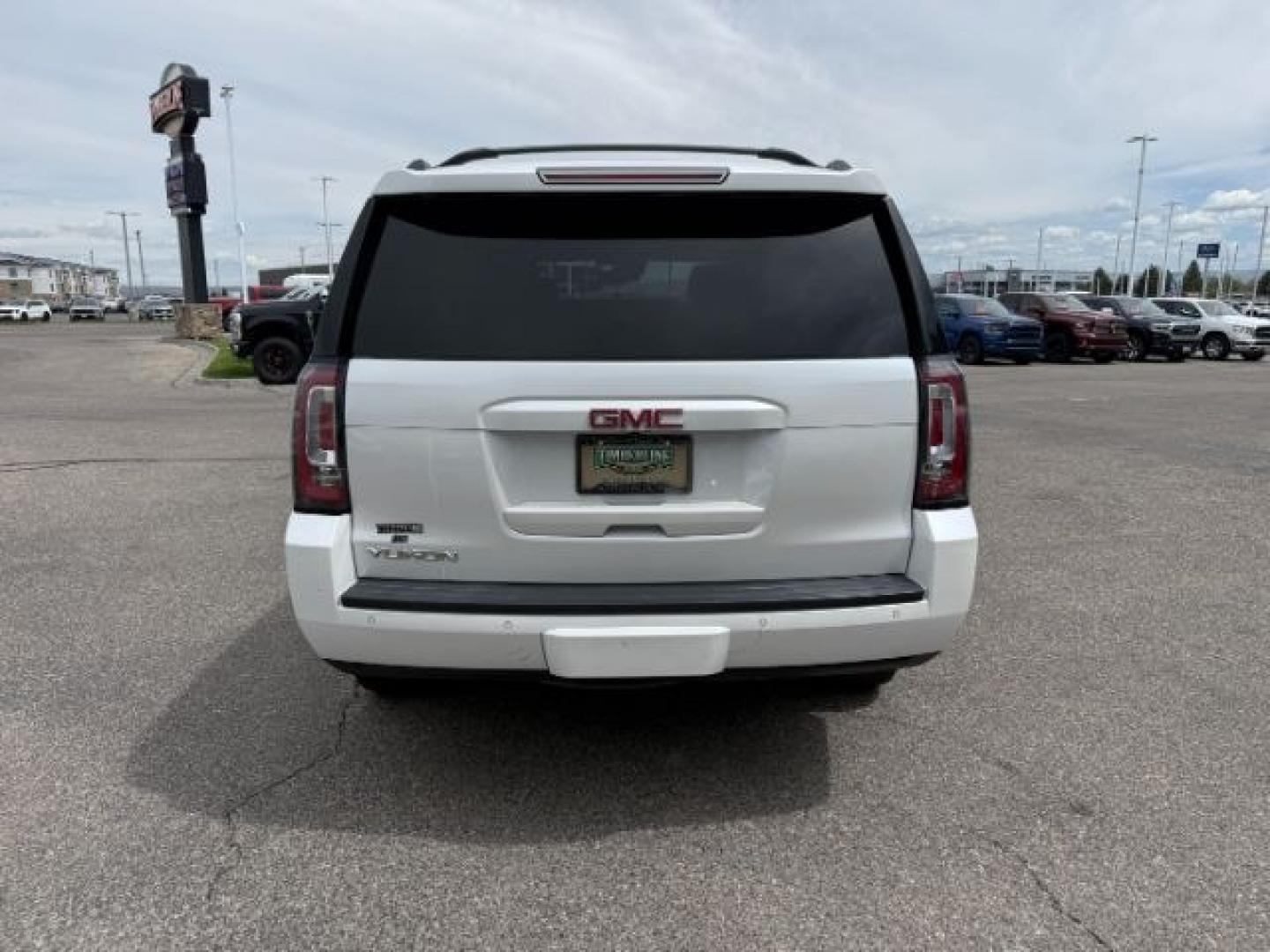 2016 WHITE /LEATHER GMC Yukon (1GKS2BKC6GR) with an 53L V8 VORTEC engine, Automatic transmission, located at 1175 N Woodruff Ave, Idaho Falls, ID, 83401, 43.506901, -111.999657 - At Timberline Auto, finding a great deal on your next vehicle is always easy! Our experienced sales staff goal is to help find you the right vehicle at the right price! Our knowledgeable finance department has options for almost any credit score. We offer extended service contract options to prot - Photo#34