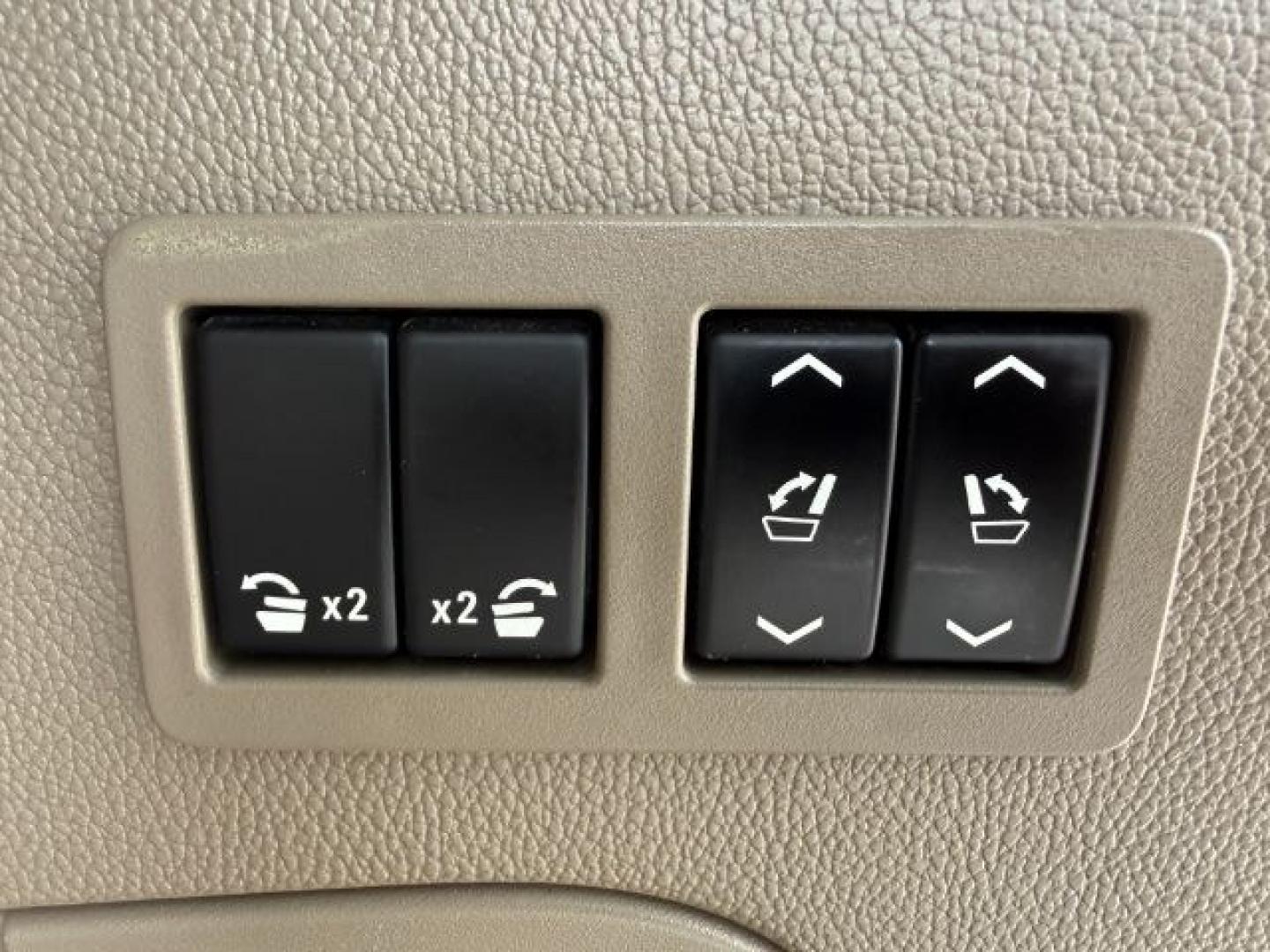 2016 WHITE /LEATHER GMC Yukon (1GKS2BKC6GR) with an 53L V8 VORTEC engine, Automatic transmission, located at 1175 N Woodruff Ave, Idaho Falls, ID, 83401, 43.506901, -111.999657 - At Timberline Auto, finding a great deal on your next vehicle is always easy! Our experienced sales staff goal is to help find you the right vehicle at the right price! Our knowledgeable finance department has options for almost any credit score. We offer extended service contract options to prot - Photo#39