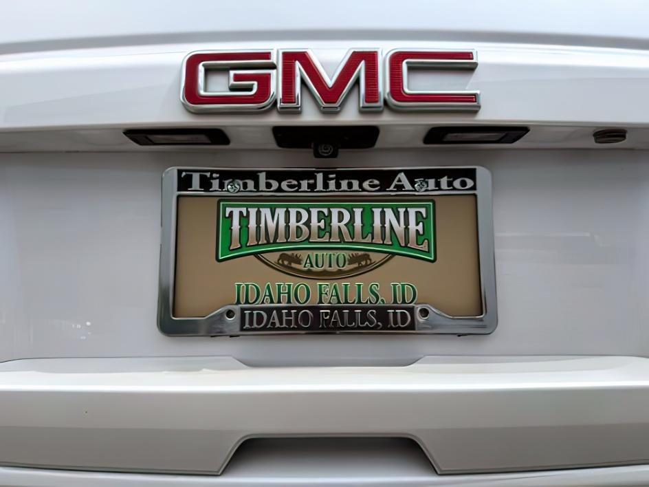 2016 WHITE /LEATHER GMC Yukon SLT (1GKS2BKC6GR) with an 5.3L V8 VORTEC engine, AUTOMATIC transmission, located at 1235 N Woodruff Ave., Idaho Falls, 83401, (208) 523-1053, 43.507172, -112.000488 - At Timberline Auto, finding a great deal on your next vehicle is always easy! Our experienced sales staff goal is to help find you the right vehicle at the right price! Our knowledgeable finance department has options for almost any credit score. We offer extended service contract options to prot- Photo#4