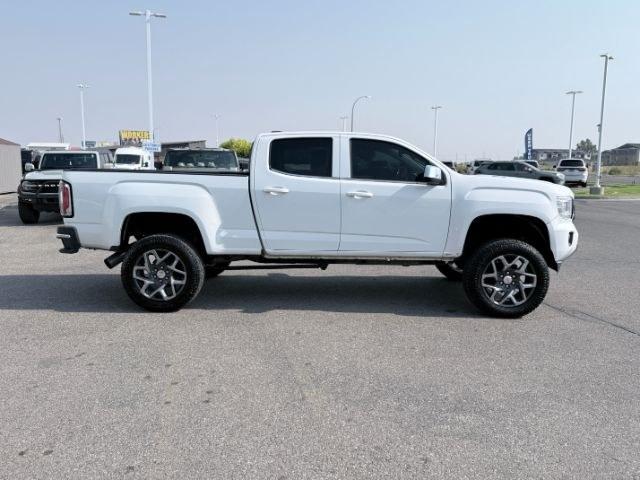 2017 WHITE /Jet Black GMC Canyon (1GTP6DE17H1) with an Duramax 28L I-4 diesel direct injection engine, Automatic transmission, located at 1175 N Woodruff Ave, Idaho Falls, ID, 83401, 43.506901, -111.999657 - Power meets efficiency with this 2017 GMC Canyon equipped with the proven 2.8L Duramax turbo-diesel engine and dependable 4WD system. Its Extended Cab configuration provides extra interior space while maintaining the maneuverability that makes a midsize pickup easy to drive every day. Whether you're- Photo#32