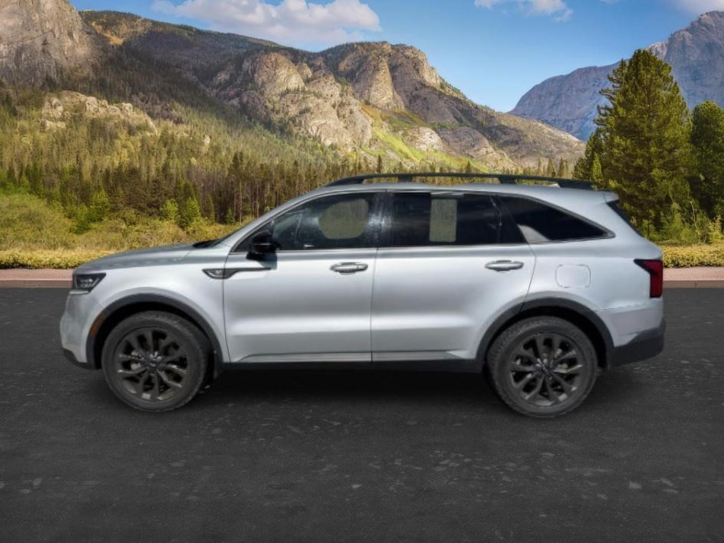 2021 SILVER /LEATHER KIA Sorento (5XYRKDLF3MG) with an 25L I4 TURBO engine, Automatic transmission, located at 1175 N Woodruff Ave, Idaho Falls, ID, 83401, 43.506901, -111.999657 - At Timberline Auto, finding a great deal on your next vehicle is always easy! Our experienced sales staff goal is to help find you the right vehicle at the right price! Our knowledgeable finance department has options for almost any credit score. We offer extended service contract options to prot - Photo#0