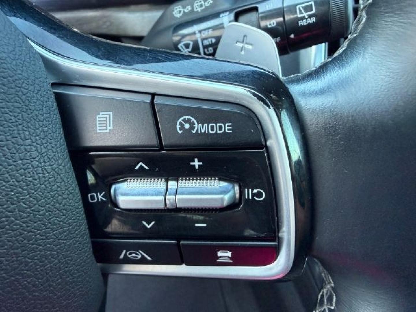 2021 SILVER /LEATHER KIA Sorento (5XYRKDLF3MG) with an 25L I4 TURBO engine, Automatic transmission, located at 1175 N Woodruff Ave, Idaho Falls, ID, 83401, 43.506901, -111.999657 - At Timberline Auto, finding a great deal on your next vehicle is always easy! Our experienced sales staff goal is to help find you the right vehicle at the right price! Our knowledgeable finance department has options for almost any credit score. We offer extended service contract options to prot - Photo#51
